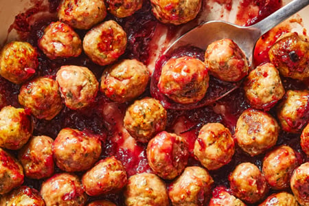 Cranberry-Glazed Turkey Meatballs