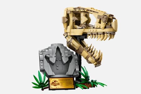 Jurassic World Dinosaur Fossils: T. rex Skull LEGO Set