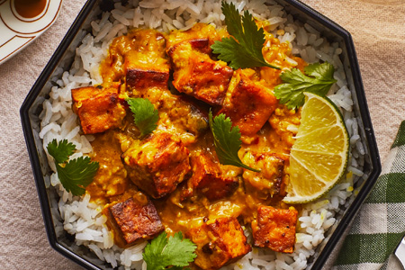 Crispy Tofu With Peanut Sauce