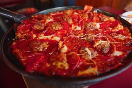 Chicago Deep Dish Is Yelp’s Top Pizza of 2024