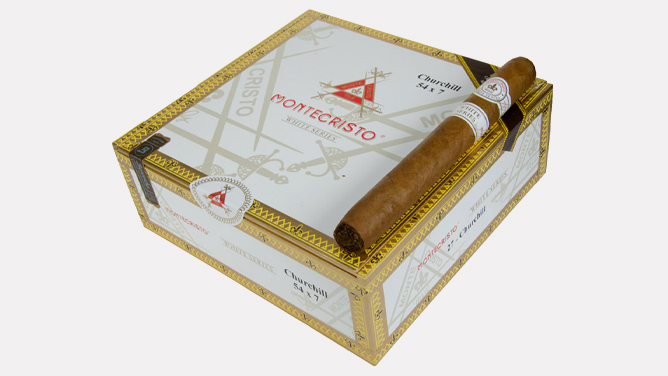 Montecristo White Churchill