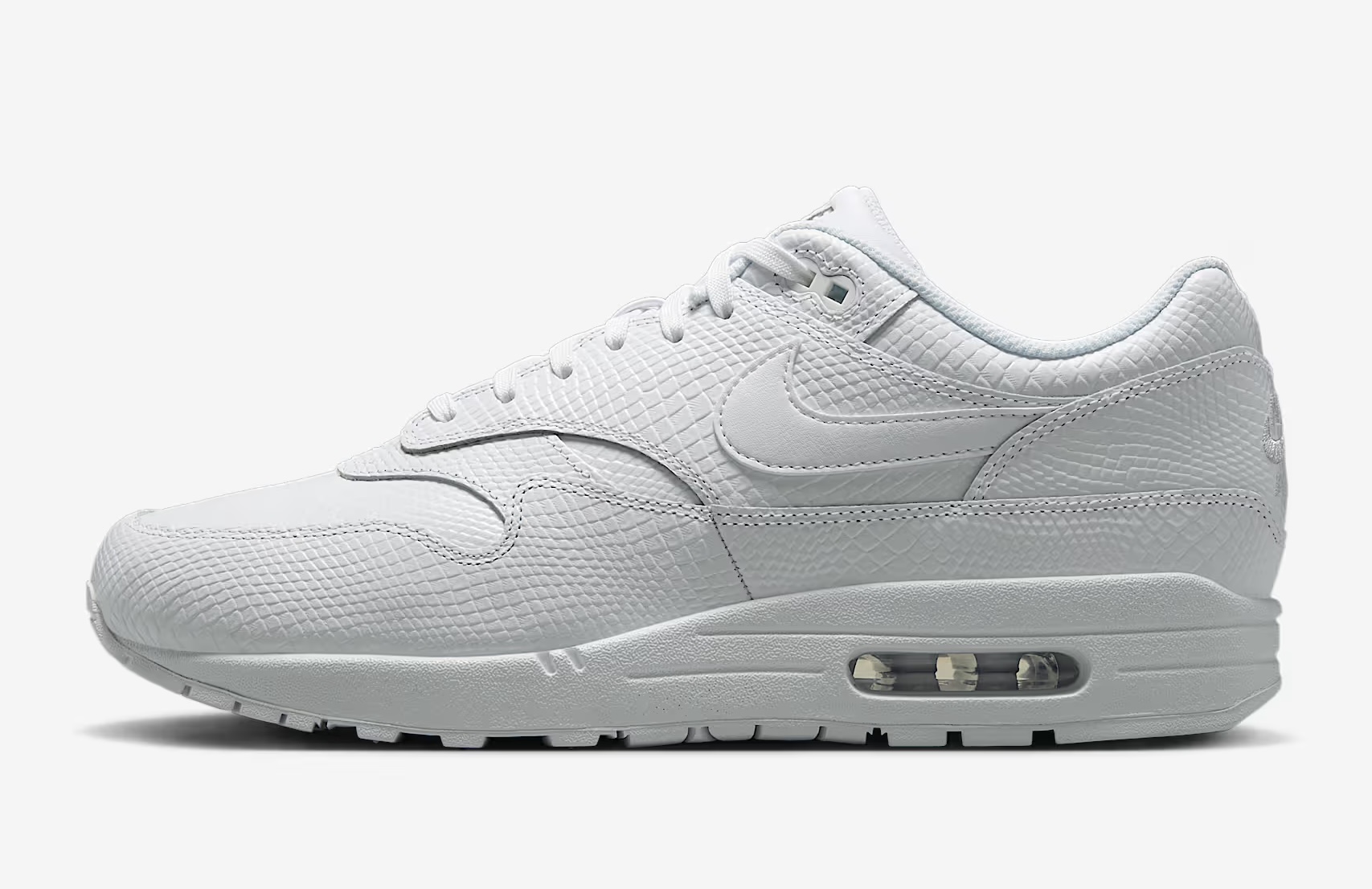 Best Chunky White Sneakers: Nike Air Max 1 Premium