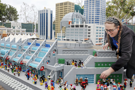 LEGOLAND New York Is Hiring a Master Model Builder