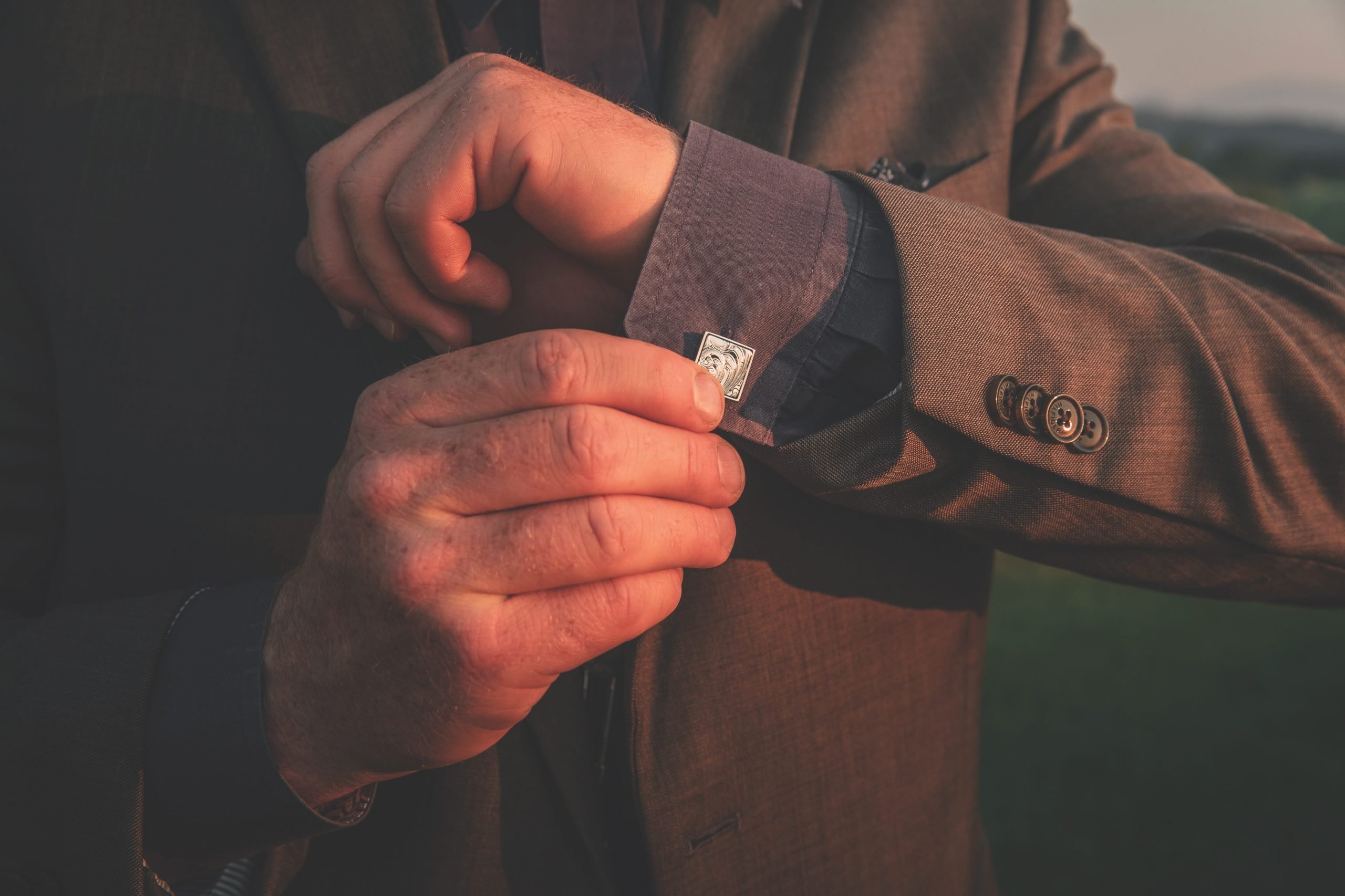 Why You Should Embrace Wearing Cufflinks