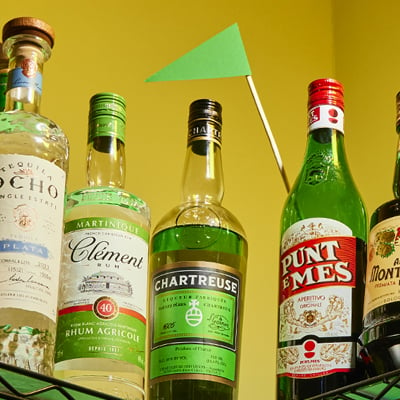 What Bottle Is a ‘Green Flag’ When You See It at a Bar?