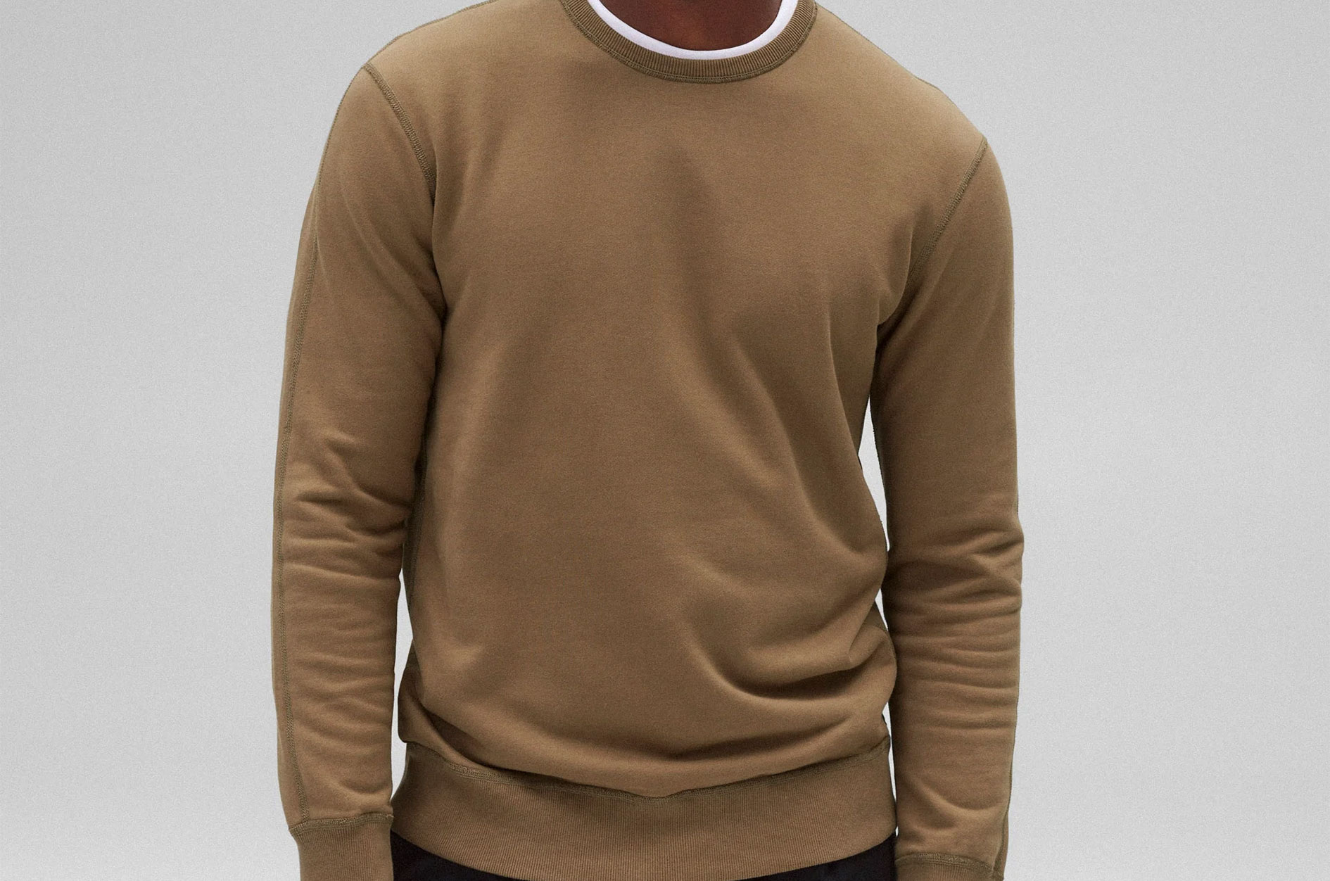 Reigning Champ Midweight Terry Slim Crewneck