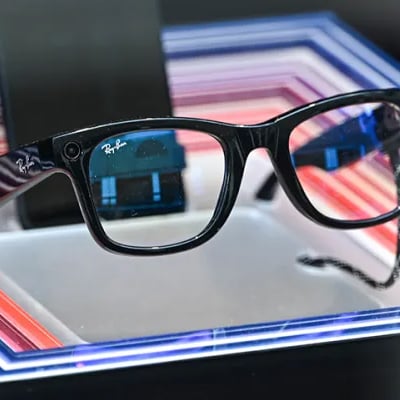 Meta’s Ray-Ban Smart Glasses Can Now Translate Conversations in Real Time