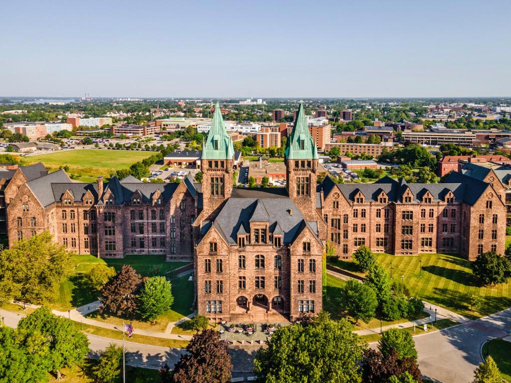 A Former Buffalo Asylum Has Become a Stunning Luxury Hotel