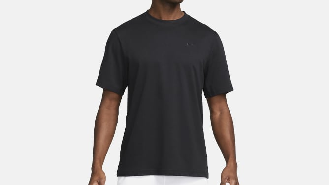 Nike Primary Dri-FIT Short-Sleeve Versatile Top