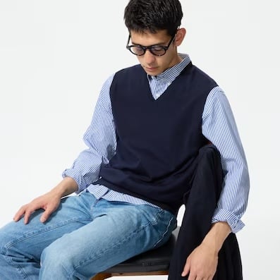 Uniqlo Merino V-Neck Vest
