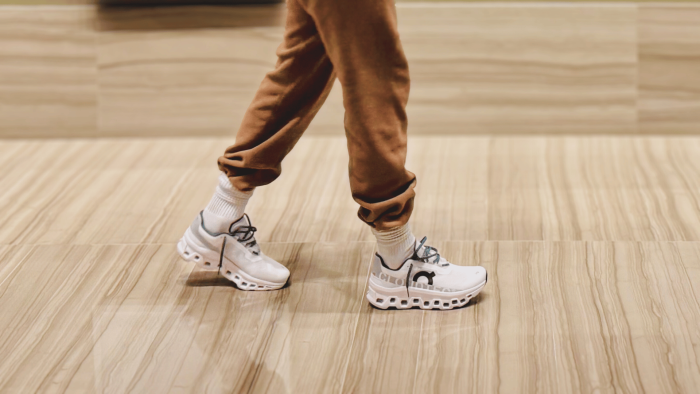 On Cloudmonsters Reviewed