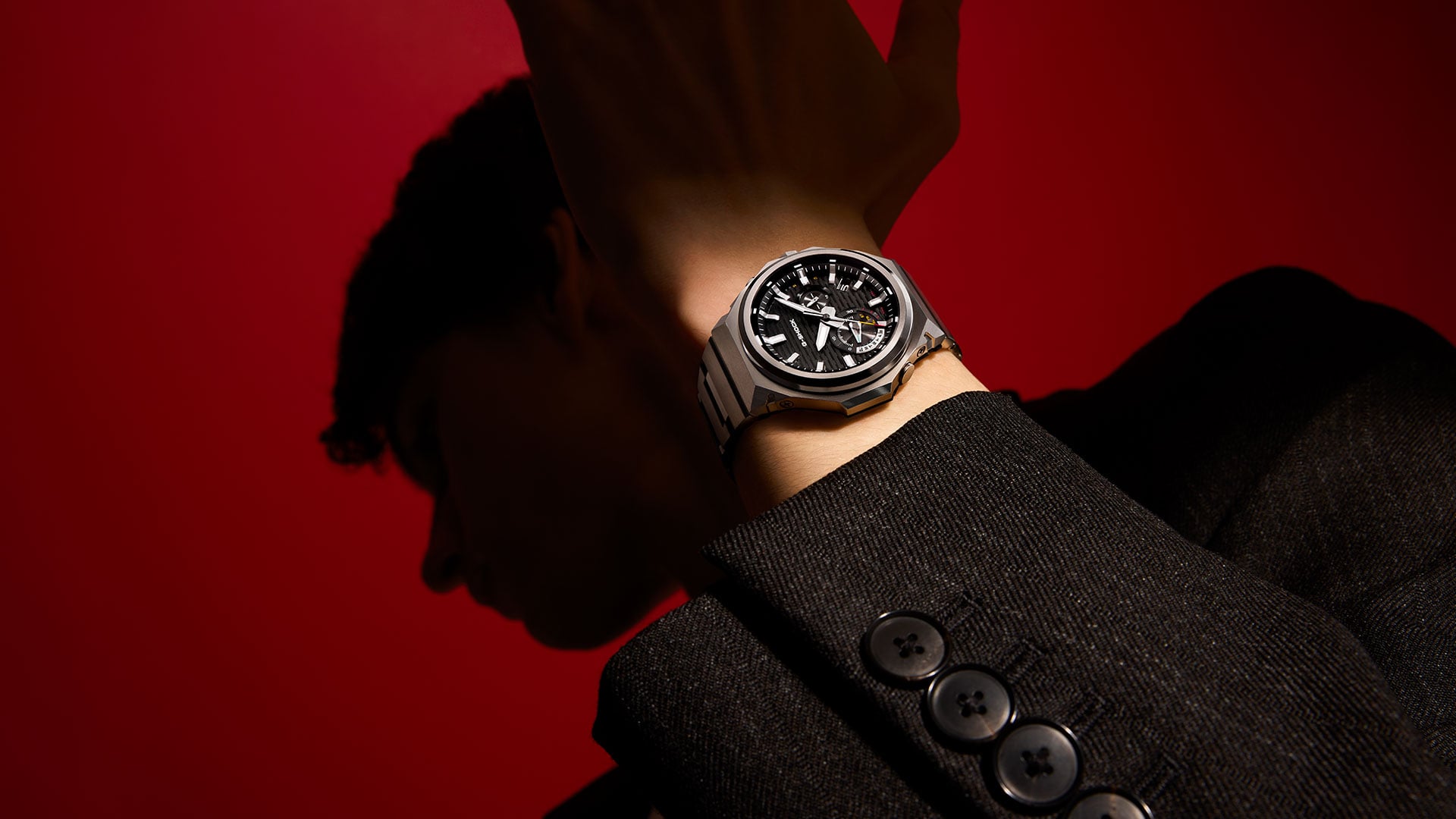 Het horloge dat robuustheid bewijst, is altijd een soort elegantie geweest Het horloge dat robuustheid bewijst, is altijd een soort elegantie geweest