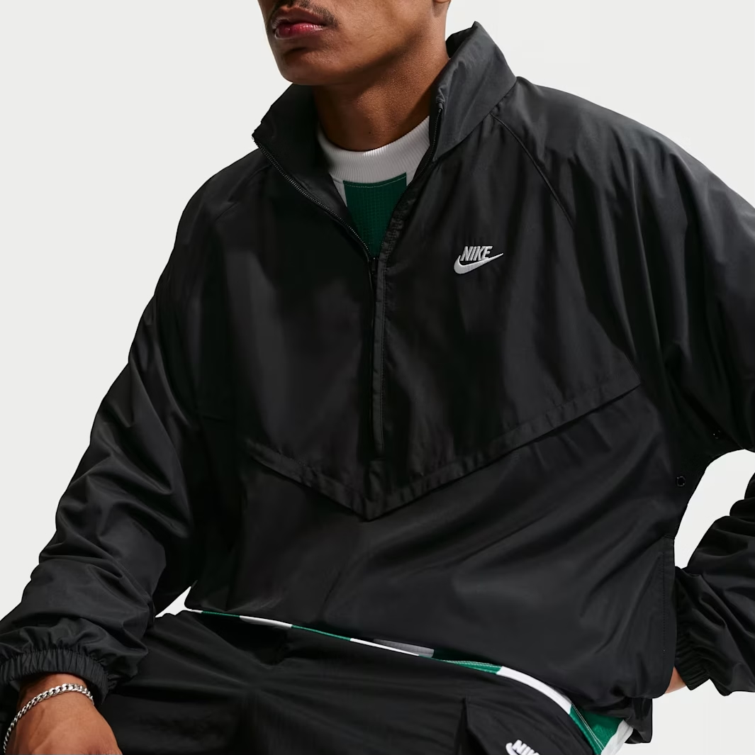 Nike Windrunner Lightweight Half-Zip Jacket