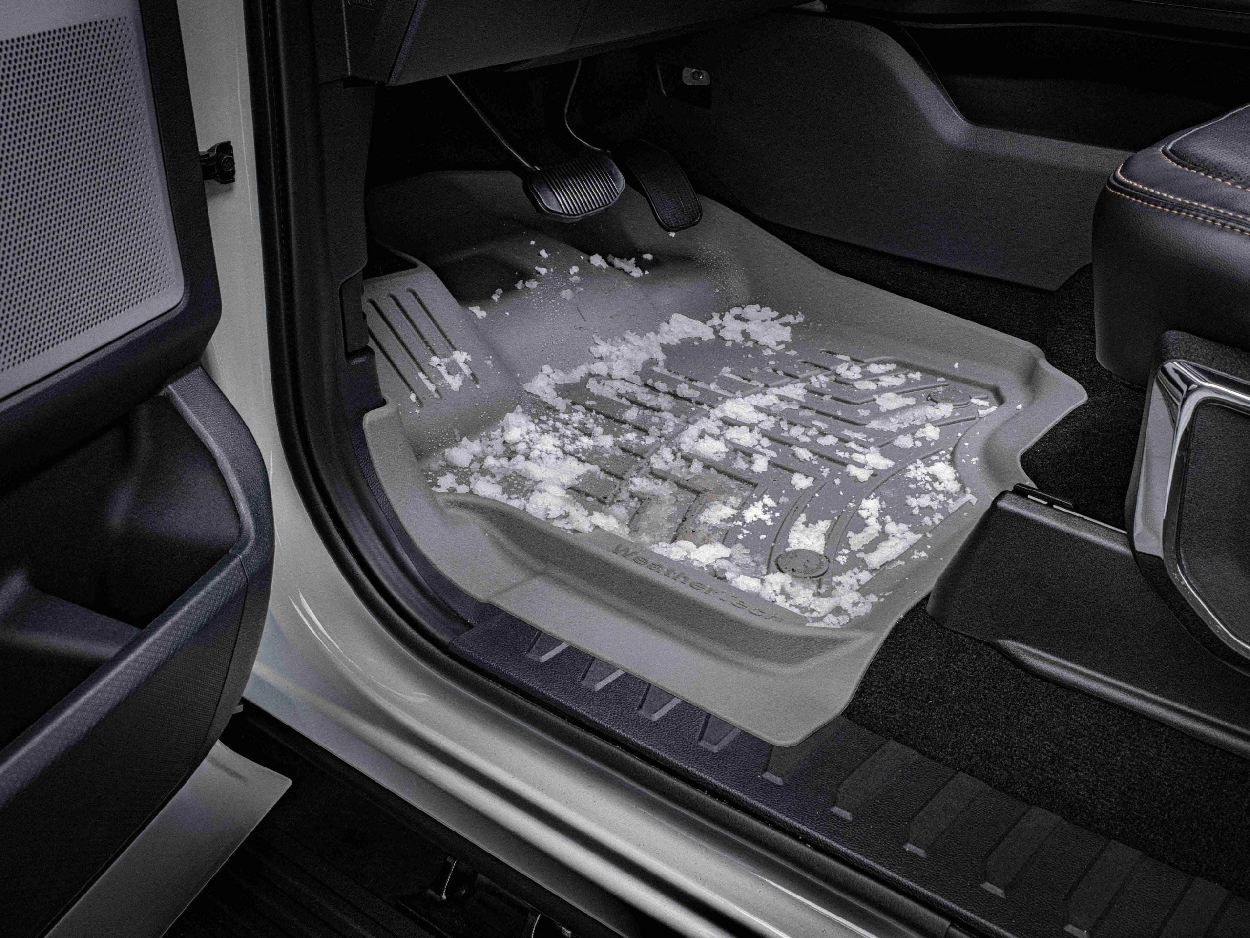 WeatherTech FloorLiner HP