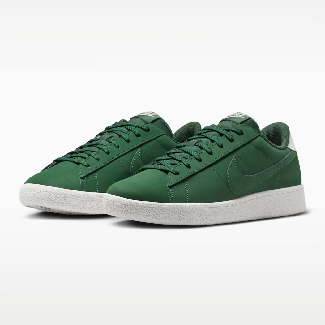 Nike Tennis Classic Men's Shoes