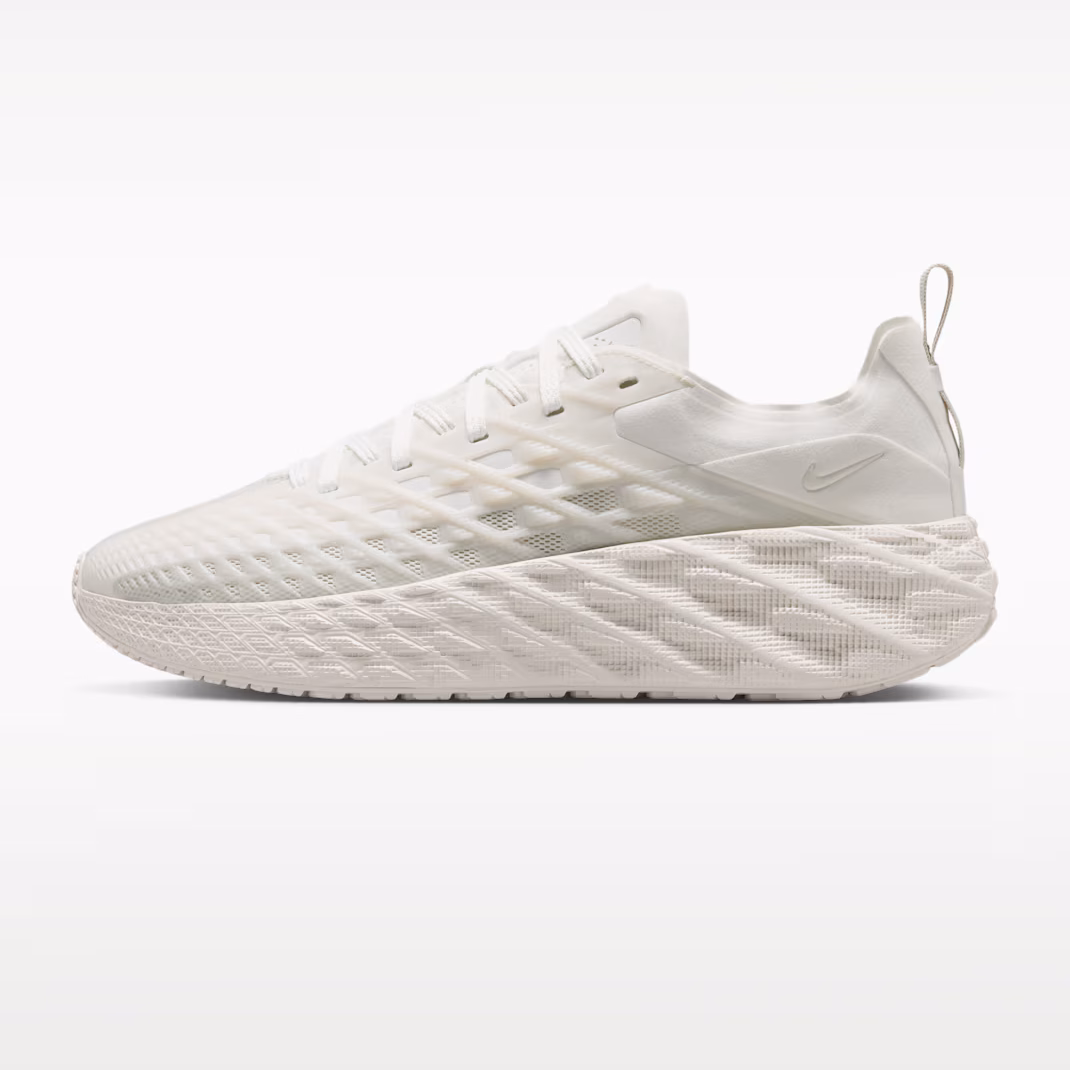 Nike Ava Edge Men's Shoes