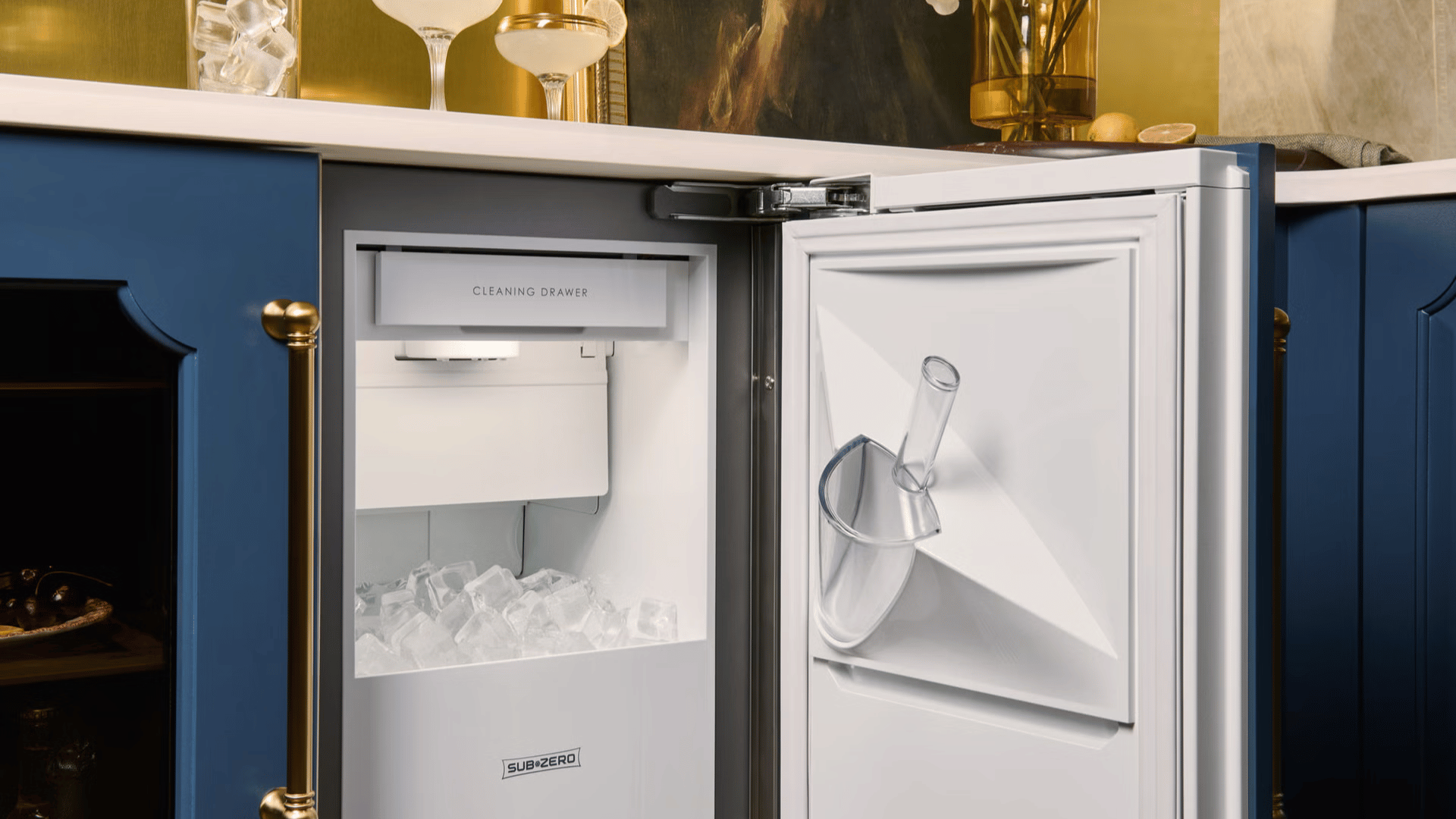 Sub-Zero Undercounter Ice Maker